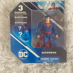 NEW 2022 Spin Master Toys DC Universe  Superman 3.75" Action Figure